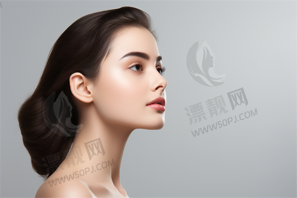 明星医生汪峰:脂肪填充界的佼佼者
