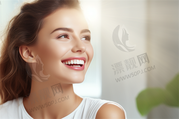 打一针面部紧致针能维持结果多久?了解面部紧致针的持续时间与结果。