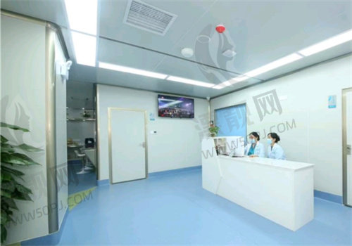 南宁贞韩植发门诊部休息区