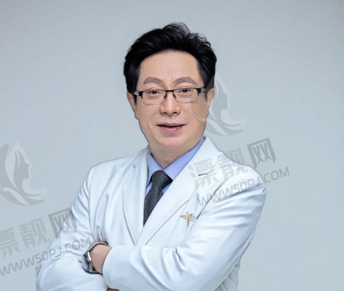 王明利