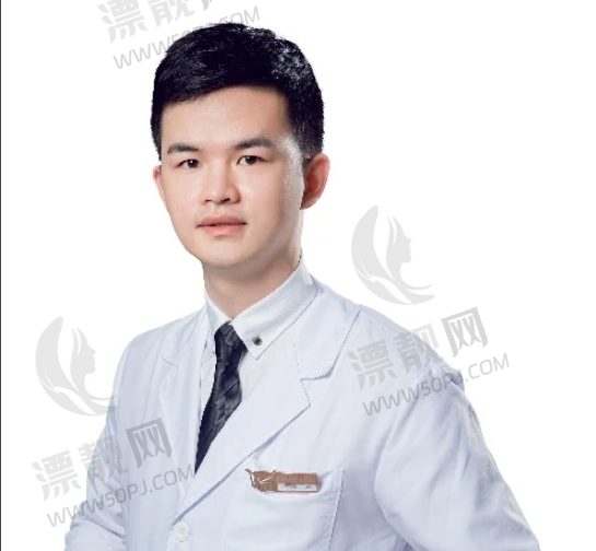 杨熙雯