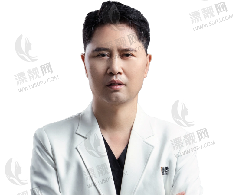 杨万忠