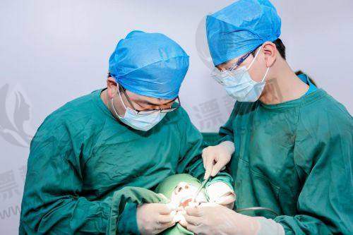 价格对比表：常见项目报价参考